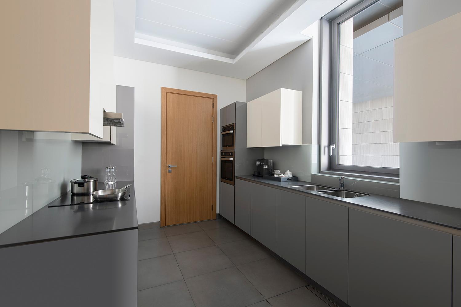Banyan Tree Doha At La Cigale Mushaireb Habitación foto A kitchen designed with ArchiCAD